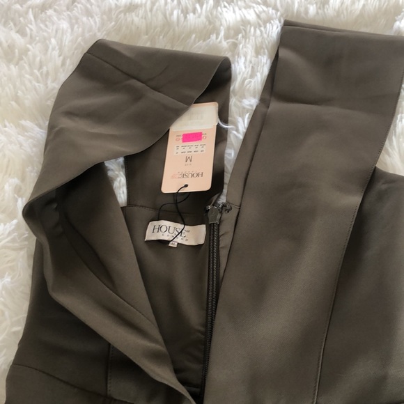 NWT HOUSE OF CB JUMPSUIT - Picture 7 of 8